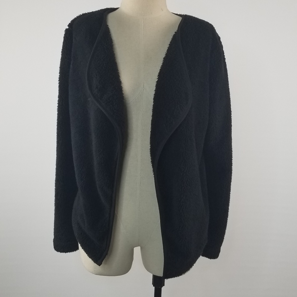 Juicy Couture Black soft fuzzy xs jacket